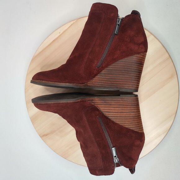 Lucky Brand Yahir Suede Wedge Raisin Burgandy Ankle Booties Women US 9M / 40 - Picture 9 of 13